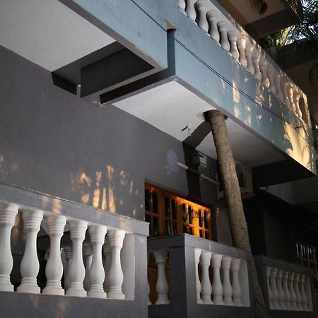 The Sovereign Villa Candolim Bagian luar foto
