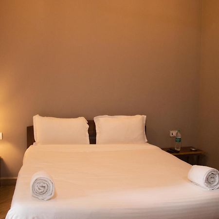 The Sovereign Villa Candolim Bagian luar foto
