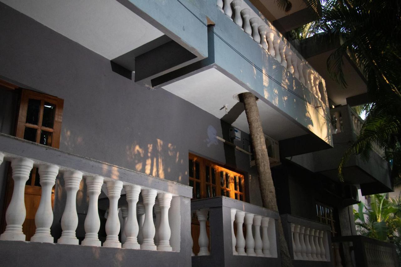 The Sovereign Villa Candolim Bagian luar foto